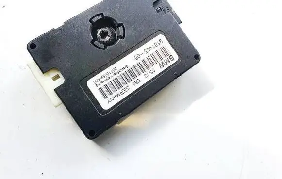 Antenna control unit