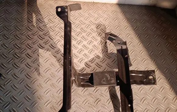 Jaguar F-Pace Battery bracket HK8347066AE