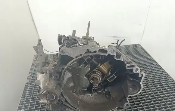 Peugeot 607 Manual 5 speed gearbox 20LM15