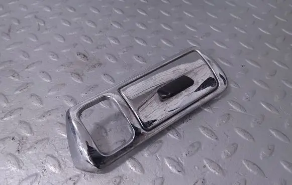 Rolls-Royce Silver Shadow Rear door ashtray UB15706 UB16382