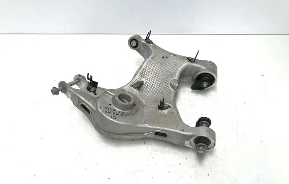 Rear control arm