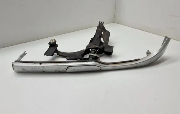 BMW 3 E46 Headlight washer spray nozzle 8362823 7064329 1301073022