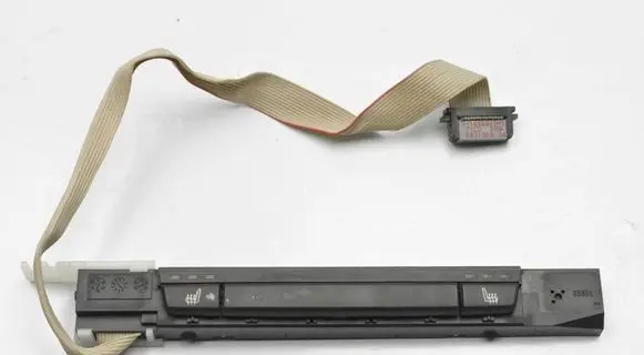 BMW 5 E60 E61 Seat heating switch 658590