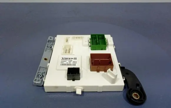 Volvo XC60 Comfort/convenience module 32254023AA