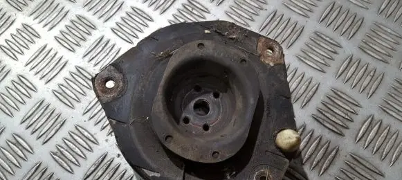 Renault Megane II Coil spring mount 8200222463
