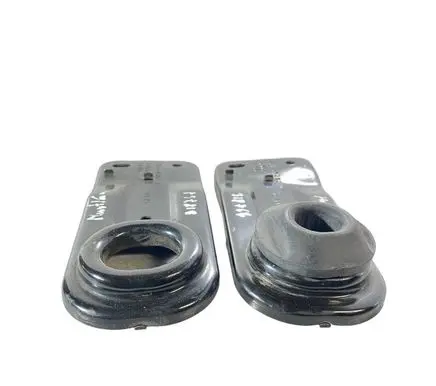Ford Mustang VI Radiator mount bracket FR338K202AC