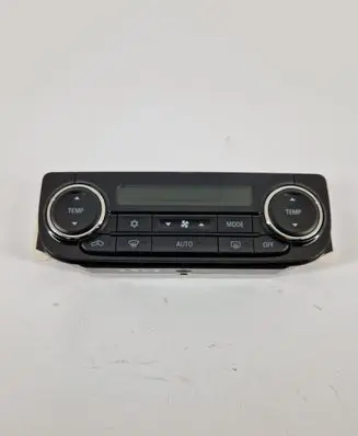 Mitsubishi Outlander Climate control unit 7820A993XA