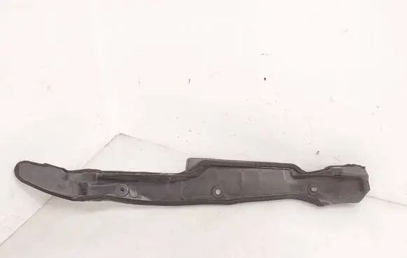 Lexus ES 300h (7th Gen) Fender end trim 5382833080