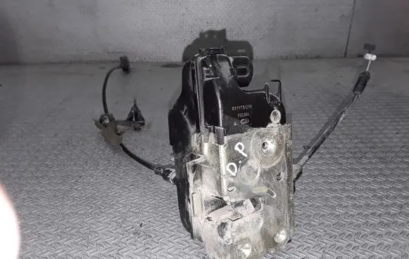 Renault Espace - Grand espace IV Front door lock 017973Z98