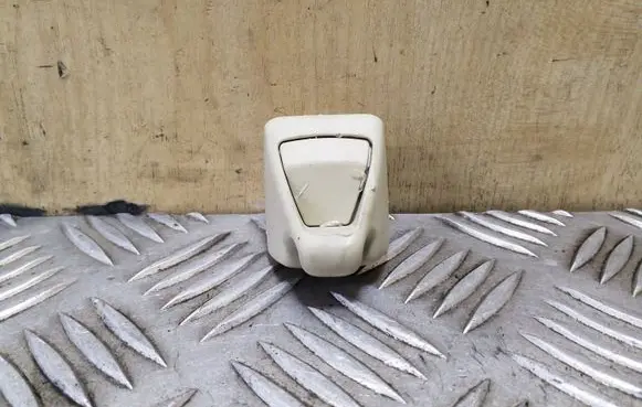 Volvo XC60 Sun visor clip/hook/bracket 