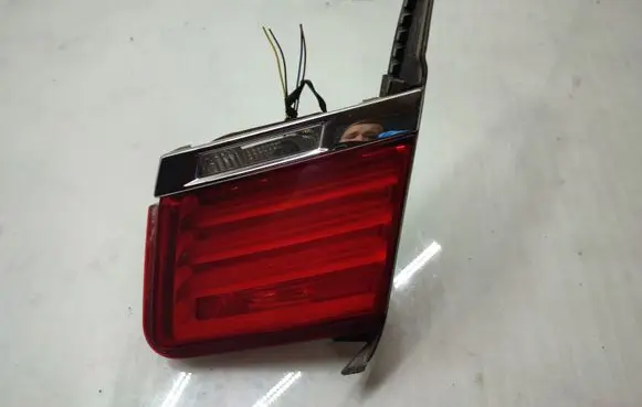 BMW 7 F01 F02 F03 F04 Tailgate rear/tail lights 7182206
