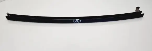 Renault Megane III Rear door windshield rail 822300006R