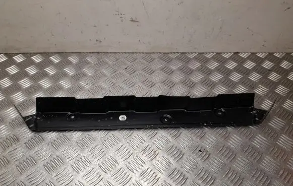 BMW iX1 Engine mounting bracket 9631029