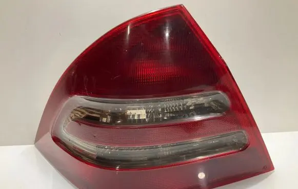 Mercedes-Benz C W203 Rear/tail lights