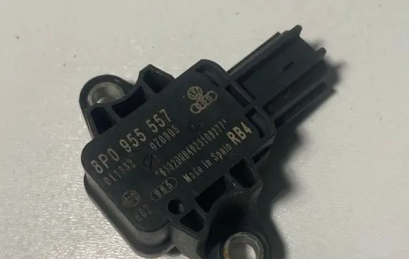 Audi A3 S3 A3 Sportback 8P Airbag deployment crash/impact sensor 8P0955557