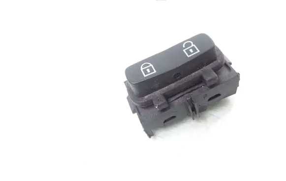 Volvo V70 Central locking switch button 30710476