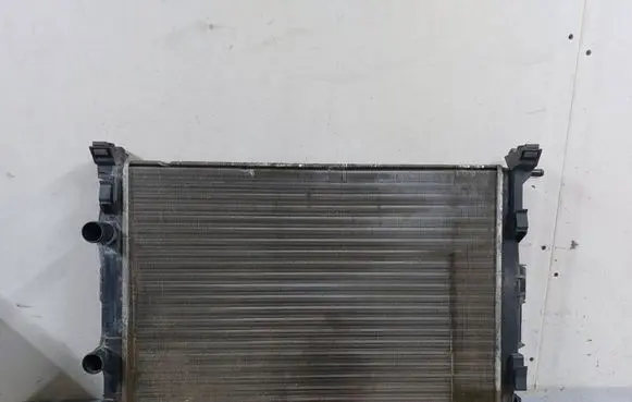 Renault Scenic II - Grand scenic II Coolant radiator 8200115542