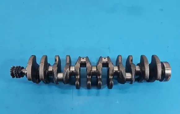 Mercedes-Benz E W211 Crankshaft R61300 IMPRK1532524