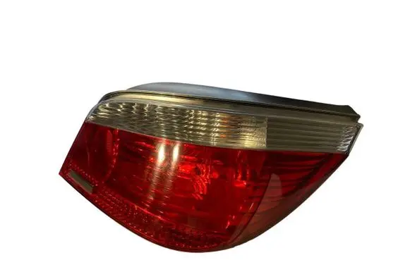 BMW 5 E60 E61 Rear/tail lights 6910768