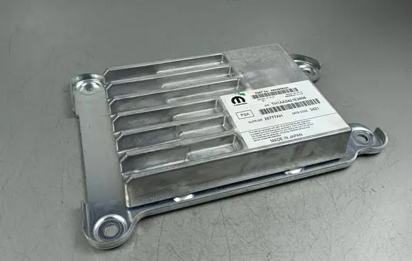 Jeep Grand Cherokee WL Sound amplifier 68549093AC TH1AA3421E2898 26777AH