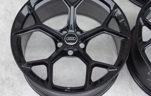Audi RS5 R20 alloy rim 8W0601025CJ