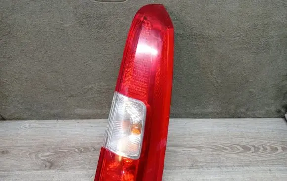 Volvo V70 Rear/tail lights 160986 30643331