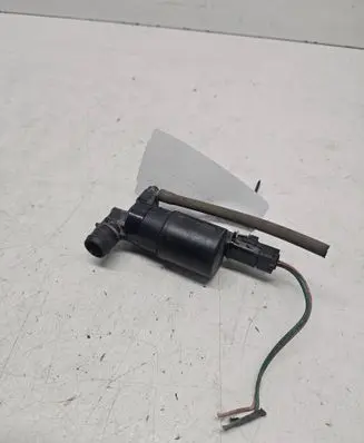 Peugeot 107 Windscreen/windshield washer pump 9632984980