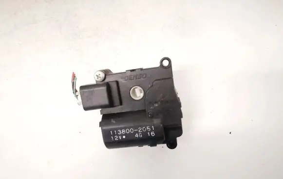Toyota Corolla Verso AR10 Air flap motor/actuator 1138002051 113800-2051