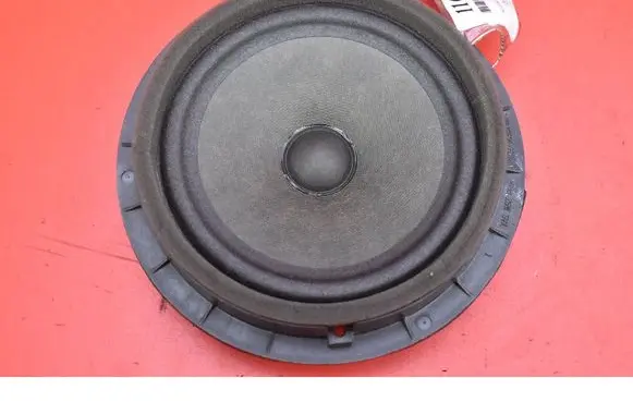 Suzuki Grand Vitara II Subwoofer speaker F16109F