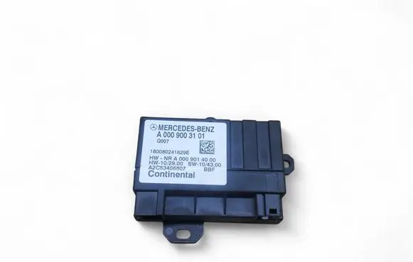 Infiniti QX30 Fuel injection pump control unit/module A0009003101