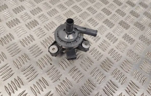 Volvo V60 Electric auxiliary coolant/water pump 31319023