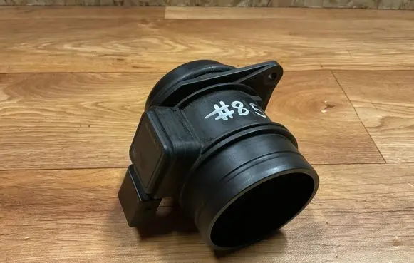 Mercedes-Benz B W245 Mass air flow meter A0000943348 5WK97026 1525A001