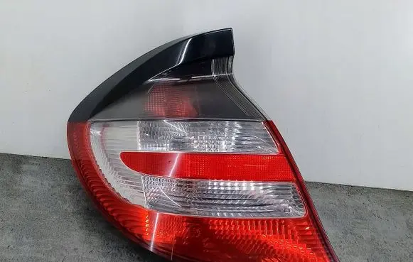 Mercedes-Benz C W203 Rear/tail lights A2038202564KZ