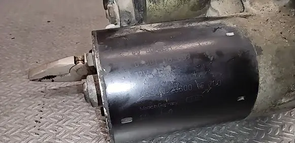 Nissan Micra Starter motor 0001116009