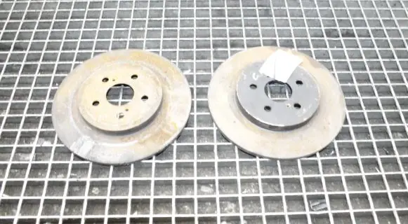 Lexus CT 200H Rear brake disc
