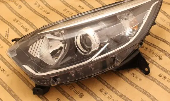 Renault Captur Headlight/headlamp 260602859R