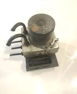Audi A4 S4 B7 8E 8H ABS Pump 8E0910517D 8E0614517AK