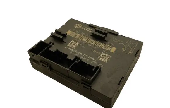 Audi Q7 4L Door control unit/module 4F0959795N 8K0959795C