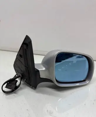 Volkswagen Golf IV Front door electric wing mirror 1J0857934