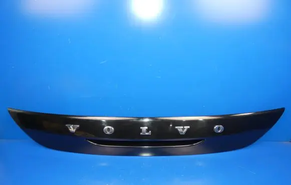 Volvo V40 Tailgate trim 31301301 124812
