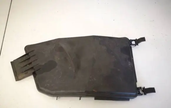 Mercedes-Benz C W203 Fuse box cover 2035450203