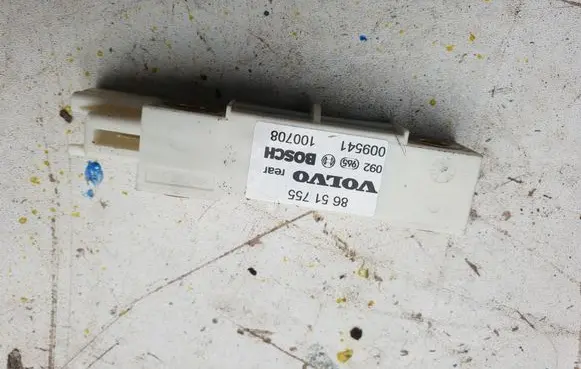Volvo XC90 Airbag deployment crash/impact sensor 8651755 100708 009541