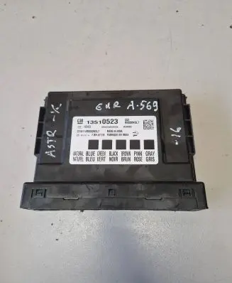 Opel Astra K Comfort/convenience module 13510523 R0000NSL7 650446862