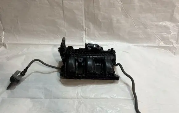 Opel Crossland X Intake manifold 9802101480