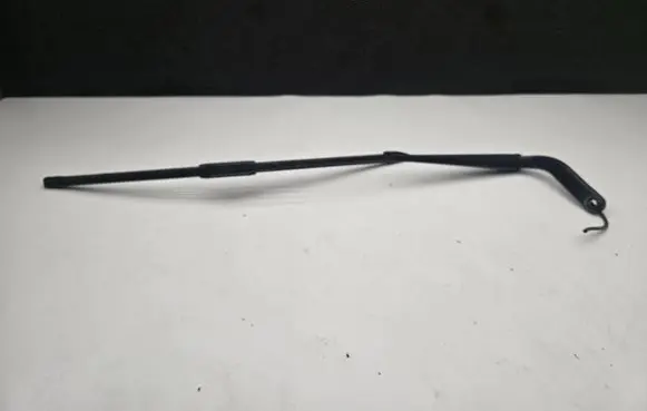 Mercedes-Benz Sprinter W906 Front wiper blade arm A9068200644