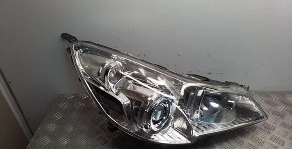 Subaru Legacy Headlight/headlamp 10020064