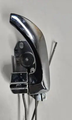 KIA Sorento Rear door interior handle