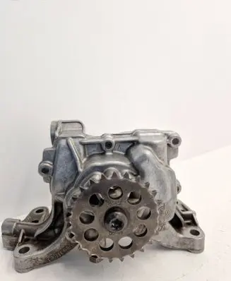 Volvo XC90 Oil pump 31452517AA 2710151422