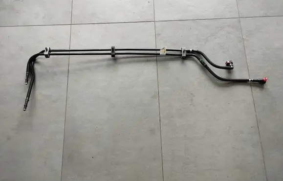 Volkswagen Amarok II Fuel line pipe MB3Q9L291AF