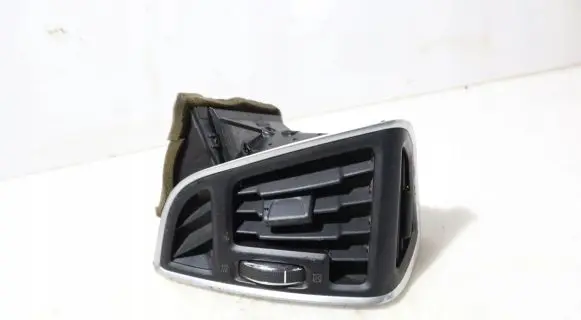 Ford C-MAX II Dashboard side air vent grill/cover trim